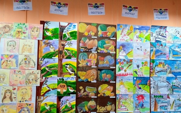 «Когда веришь в чудеса». В Барановичах открылась выставка юных художников «Когда веришь в чудеса». В Барановичах открылась выставка юных художников