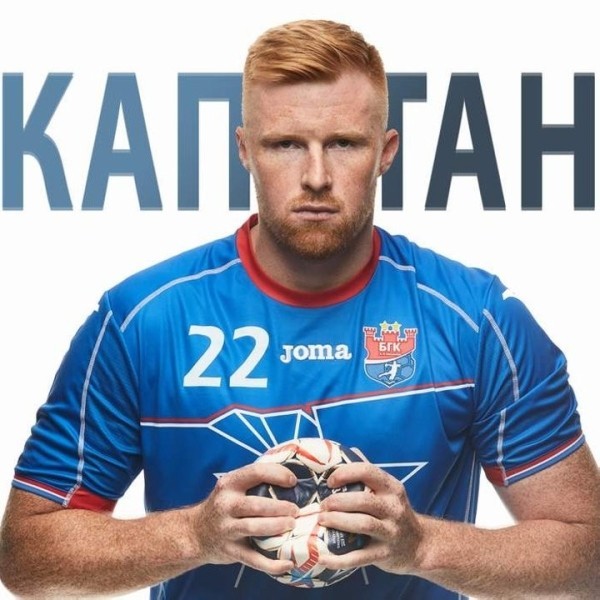 Вячеслав Шумак стал новым капитаном «Мешков Брест» Вячеслав Шумак стал новым капитаном «Мешков Брест»