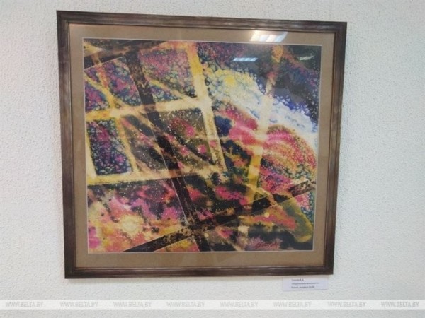 Художники-акварелисты представили свои работы в главном выставочном зале Бреста