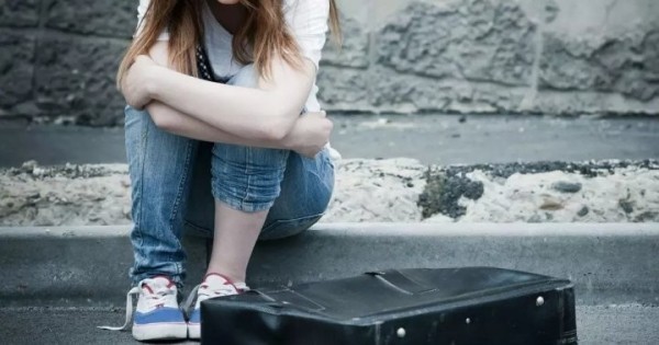 Почему нельзя сидеть на холодном, объяснил врач