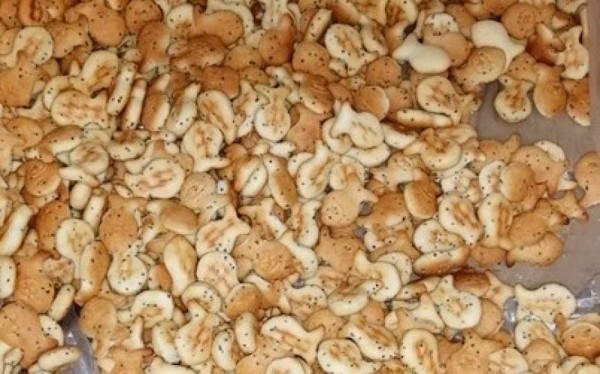 Крекеры, рахат-лукум и маффины с опасным составом запретили продавать в Беларуси Крекеры, рахат-лукум и маффины с опасным составом запретили продавать в Беларуси