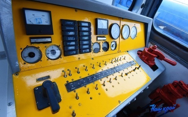 В Барановичи доставили 33-летний тепловоз. Зачем и куда его водрузили В Барановичи доставили 33-летний тепловоз. Зачем и куда его водрузили