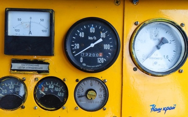 В Барановичи доставили 33-летний тепловоз. Зачем и куда его водрузили В Барановичи доставили 33-летний тепловоз. Зачем и куда его водрузили