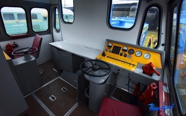 В Барановичи доставили 33-летний тепловоз. Зачем и куда его водрузили В Барановичи доставили 33-летний тепловоз. Зачем и куда его водрузили