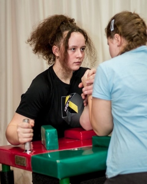 Команда из Каменецкого района победила в республиканских соревнованиях по армрестлингу Команда из Каменецкого района победила в республиканских соревнованиях по армрестлингу