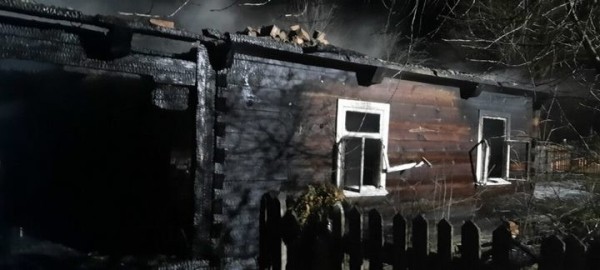 Ночная трагедия. В Каменецком районе при пожаре погиб человек Ночная трагедия. В Каменецком районе при пожаре погиб человек