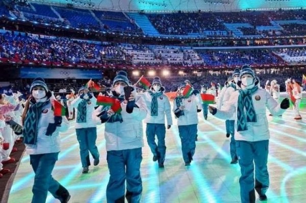 Форма белорусов на открытии Игр-2022 попала в топ-15 мировых изданий (Экипировку шило предприятие из Брестской области) Форма белорусов на открытии Игр-2022 попала в топ-15 мировых изданий (Экипировку шило предприятие из Брестской области)