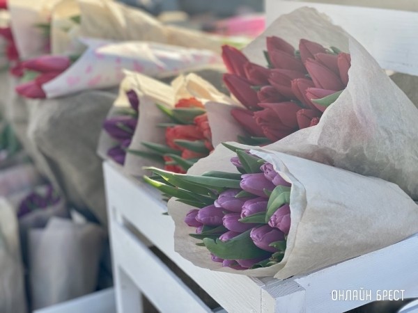 Что означает День святого Валентина? История праздника всех влюбленных