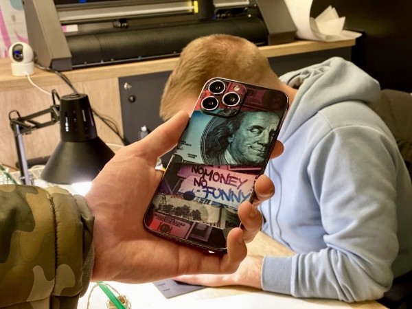 В Бресте открылась студия детейлинга «ArmorSkins» для вашего девайса В Бресте открылась студия детейлинга «ArmorSkins» для вашего девайса