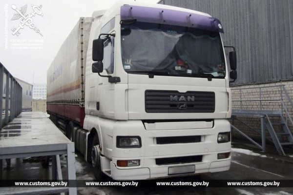Незаконный вывоз из Беларуси 20 тонн сахара и 20 тонн капусты пресекли таможенники