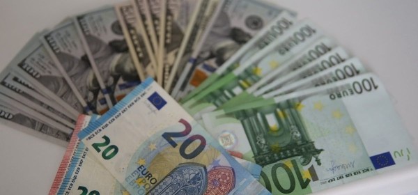 Эксперт: Россия не поможет. Как власти будут справляться без кредита в $3,5 млрд?