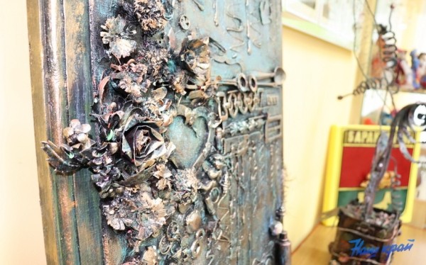 Выставка «Территория творчества» открылась в Барановичском колледже сферы обслуживания. Фоторепортаж