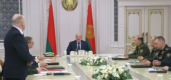 Лукашенко высказался о признании ЛНР и ДНР Лукашенко высказался о признании ЛНР и ДНР