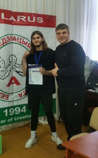 Отличный результат первенства Беларуси по армрестлингу – у барановичанина Даниила Кишеи. Видео Отличный результат первенства Беларуси по армрестлингу – у барановичанина Даниила Кишеи. Видео