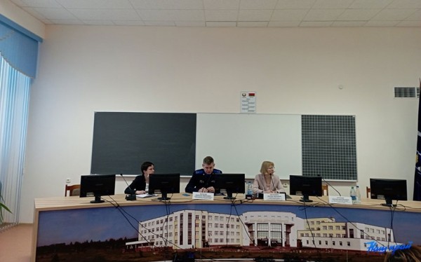 «Работа в следствии помогает обрести опыт в разных сферах жизни». О специфике работы в Следственном комитете рассказали студентам БарГУ