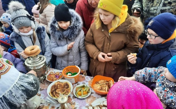 Масленица-2022: как прошли народные гулянья в Барановичском районе  Масленица-2022: как прошли народные гулянья в Барановичском районе