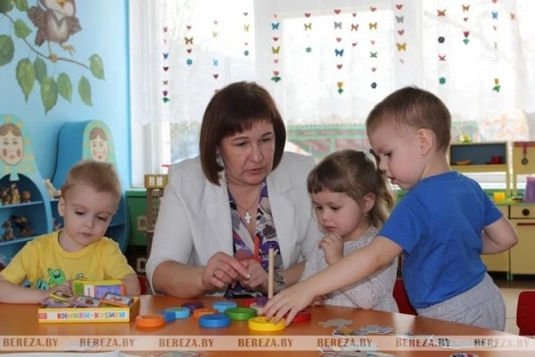 Как в Белоозерском яслях-саду воспитывают детей раннего возраста Как в Белоозерском яслях-саду воспитывают детей раннего возраста