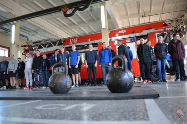 Состоялось первенство Брестского областного управления МЧС по гиревому спорту. Кто победил? Состоялось первенство Брестского областного управления МЧС по гиревому спорту. Кто победил?