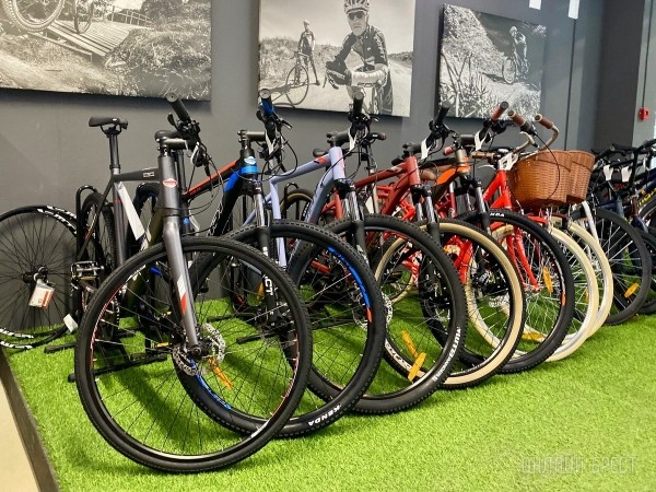 БЕСПЛАТНЫЙ розыгрыш в магазине «Велосклад», на проспекте Машерова в Бресте. Подбери четыре цифры на кодовом замке – забирай новенький велосипед бесплатно! БЕСПЛАТНЫЙ розыгрыш в магазине «Велосклад», на проспекте Машерова в Бресте. Подбери четыре цифры на кодовом замке – забирай новенький велосипед бесплатно!