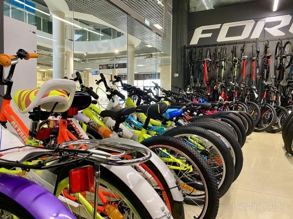 БЕСПЛАТНЫЙ розыгрыш в магазине «Велосклад», на проспекте Машерова в Бресте. Подбери четыре цифры на кодовом замке – забирай новенький велосипед бесплатно! БЕСПЛАТНЫЙ розыгрыш в магазине «Велосклад», на проспекте Машерова в Бресте. Подбери четыре цифры на кодовом замке – забирай новенький велосипед бесплатно!