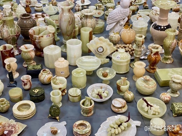 Экспозиция, которая вас удивит! Большой фоторепортаж с выставки «В мире самоцветов» в Бресте, посвященной эксклюзивным украшениям