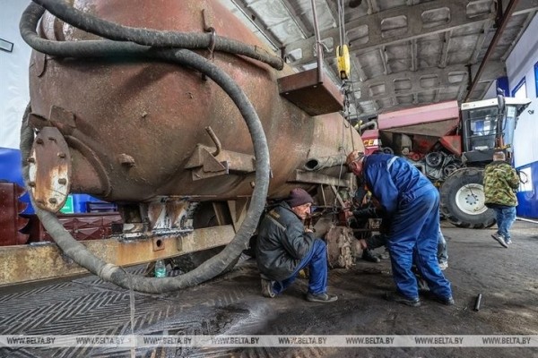 Большой репортаж с посевной в Кобринском районе