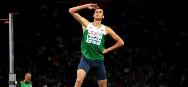 Белорусских и российских спортсменов отстранили от участия в соревнованиях по легкой атлетике, теннису и биатлону