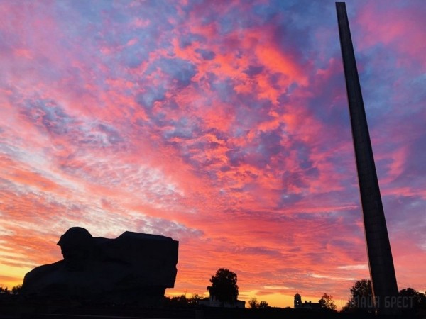 
                Подборка красивых закатов в Бресте
            