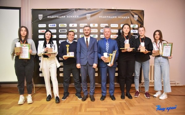Фоторепортаж. Спортивная элита Барановичей получила заслуженные награды по итогам 2021 года