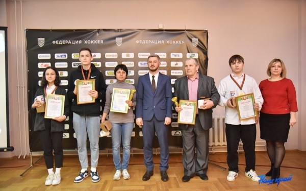 Фоторепортаж. Спортивная элита Барановичей получила заслуженные награды по итогам 2021 года