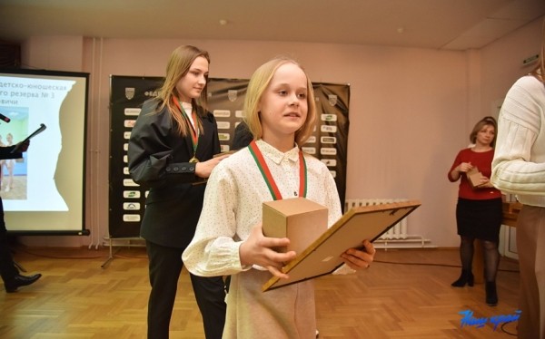 Фоторепортаж. Спортивная элита Барановичей получила заслуженные награды по итогам 2021 года