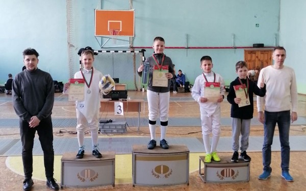 И снова лучший: 10-летнему барановичанину нет равных в фехтовании И снова лучший: 10-летнему барановичанину нет равных в фехтовании
