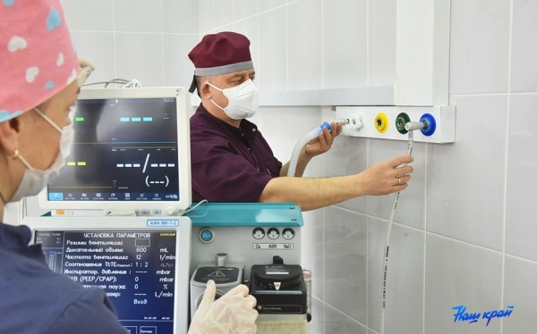 На территории барановичской больницы № 2 идет важная стройка На территории барановичской больницы № 2 идет важная стройка