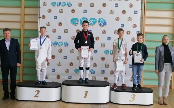 Не оставил шансов никому: барановичанин стал номером один на первенстве Беларуси  по фехтованию  Не оставил шансов никому: барановичанин стал номером один на первенстве Беларуси  по фехтованию