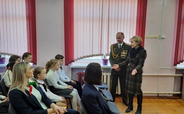 Открытый диалог «Встреча на все 100!» с участием лидера белорусской пионерии прошел в Барановичах