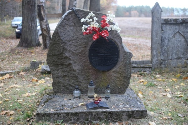 Путешествие одного дня: Очаровательная часовня и загадочная усадьба – что посмотреть и чему удивиться в Грушевке Путешествие одного дня: Очаровательная часовня и загадочная усадьба – что посмотреть и чему удивиться в Грушевке