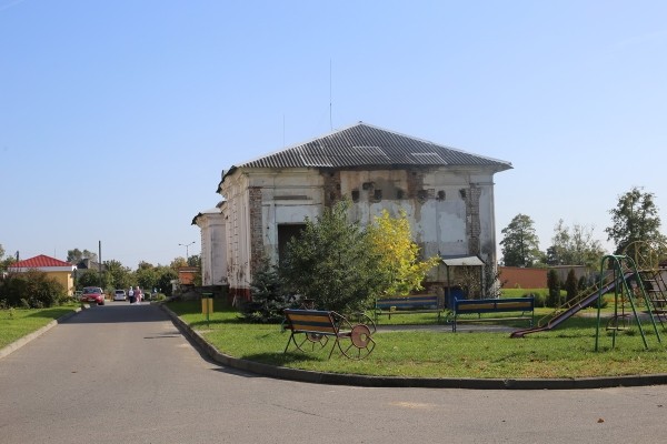 Путешествие одного дня: Старинный дворец и Шыбельная гора, что еще посмотреть и чему удивиться в Ивацевичах Путешествие одного дня: Старинный дворец и Шыбельная гора, что еще посмотреть и чему удивиться в Ивацевичах