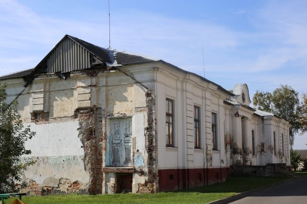 Путешествие одного дня: Старинный дворец и Шыбельная гора, что еще посмотреть и чему удивиться в Ивацевичах Путешествие одного дня: Старинный дворец и Шыбельная гора, что еще посмотреть и чему удивиться в Ивацевичах