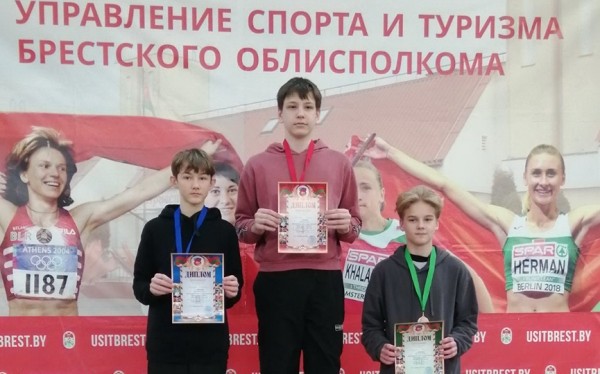 С отрывом заняли I место на первенстве области барановичские легкоатлеты С отрывом заняли I место на первенстве области барановичские легкоатлеты