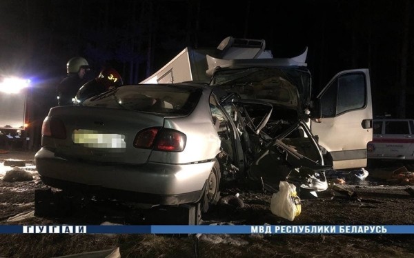  Страшная авария с двумя погибшими произошла вблизи Тартаков в Барановичском районе