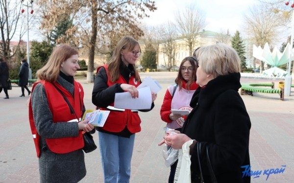 В центре Барановичей сегодня можно бесплатно проверить свои легкие