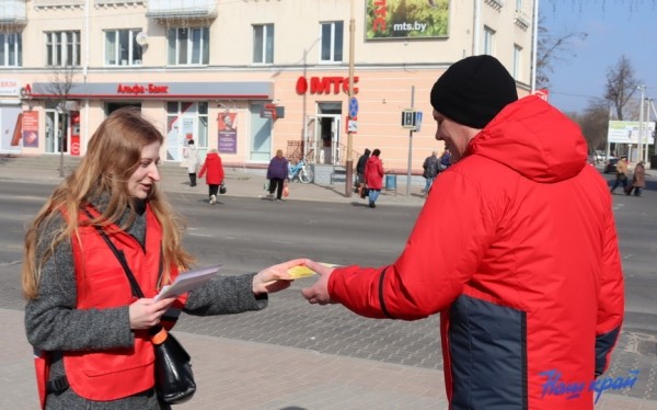 В центре Барановичей сегодня можно бесплатно проверить свои легкие