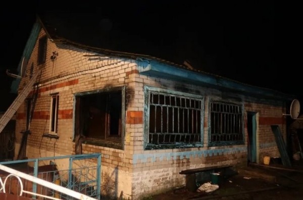 В Брестской области в Спорово горел дом