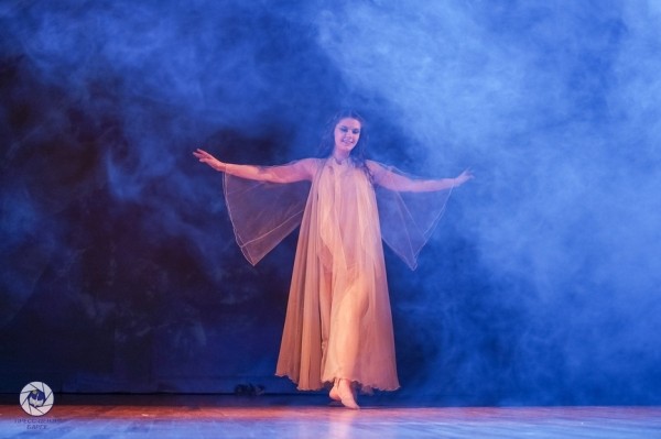 Фотофакт. Как в БарГУ прошел показ музыкально-поэтической композиции «Обещание» Фотофакт. Как в БарГУ прошел показ музыкально-поэтической композиции «Обещание»