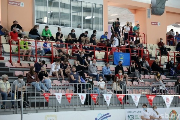 Открытый чемпионат Беларуси по плаванию стартовал в Бресте. Фоторепортаж