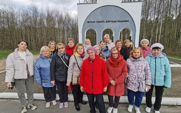 Экскурсионный тур «Следы истории войны» раскрыл барановичанам трагичные страницы военных лет