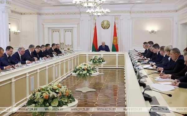 Александр Лукашенко: вторичные ресурсы - это Клондайк для белорусских предприятий Александр Лукашенко: вторичные ресурсы - это Клондайк для белорусских предприятий