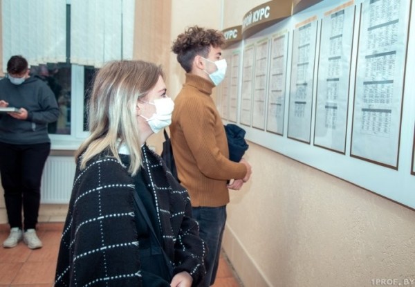 Минобр думает о повышении стоимости учебы в вузах Минобр думает о повышении стоимости учебы в вузах