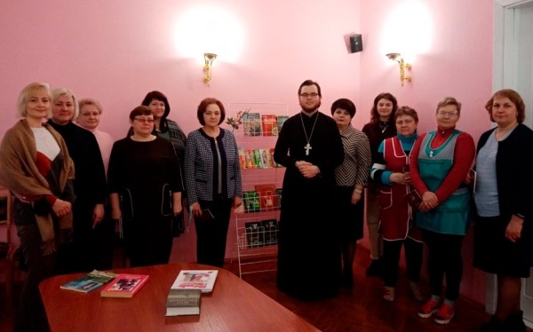 «Пасхальный благовест» во Дворце детского творчества: о традициях и обычаях праздника Пасхи рассказал священник