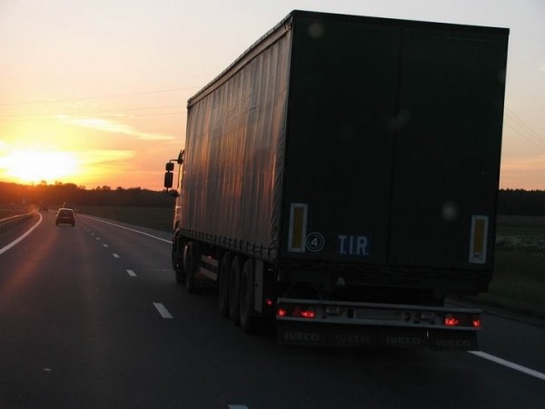 В Германии избили спавшего в кабине фуры белоруса